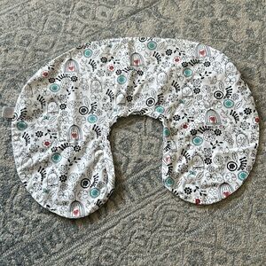 Black and white bird print boppy cover unisex